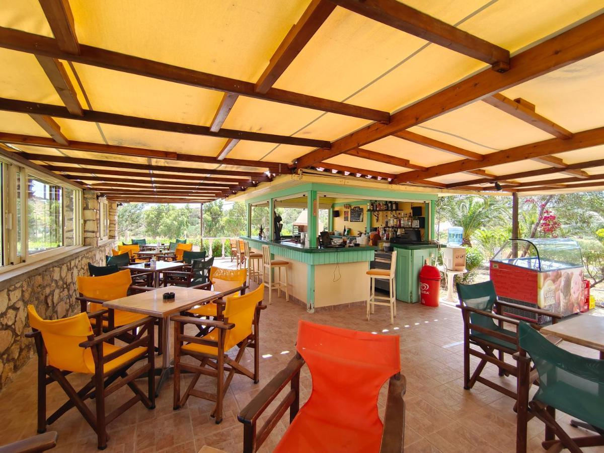 Alex (Adults Only) Hotel การ์ปาตอส ภายนอก รูปภาพ
