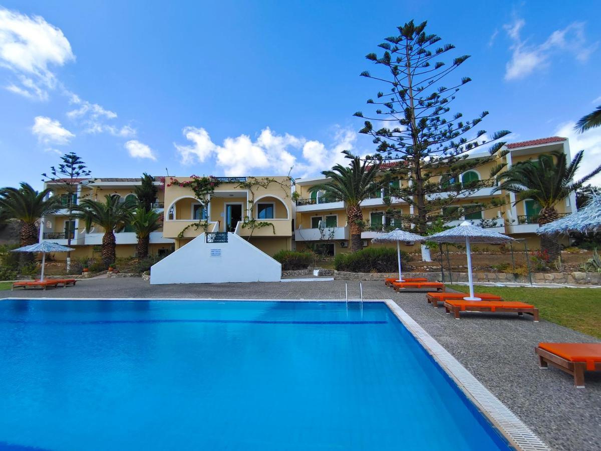 Alex (Adults Only) Hotel การ์ปาตอส ภายนอก รูปภาพ
