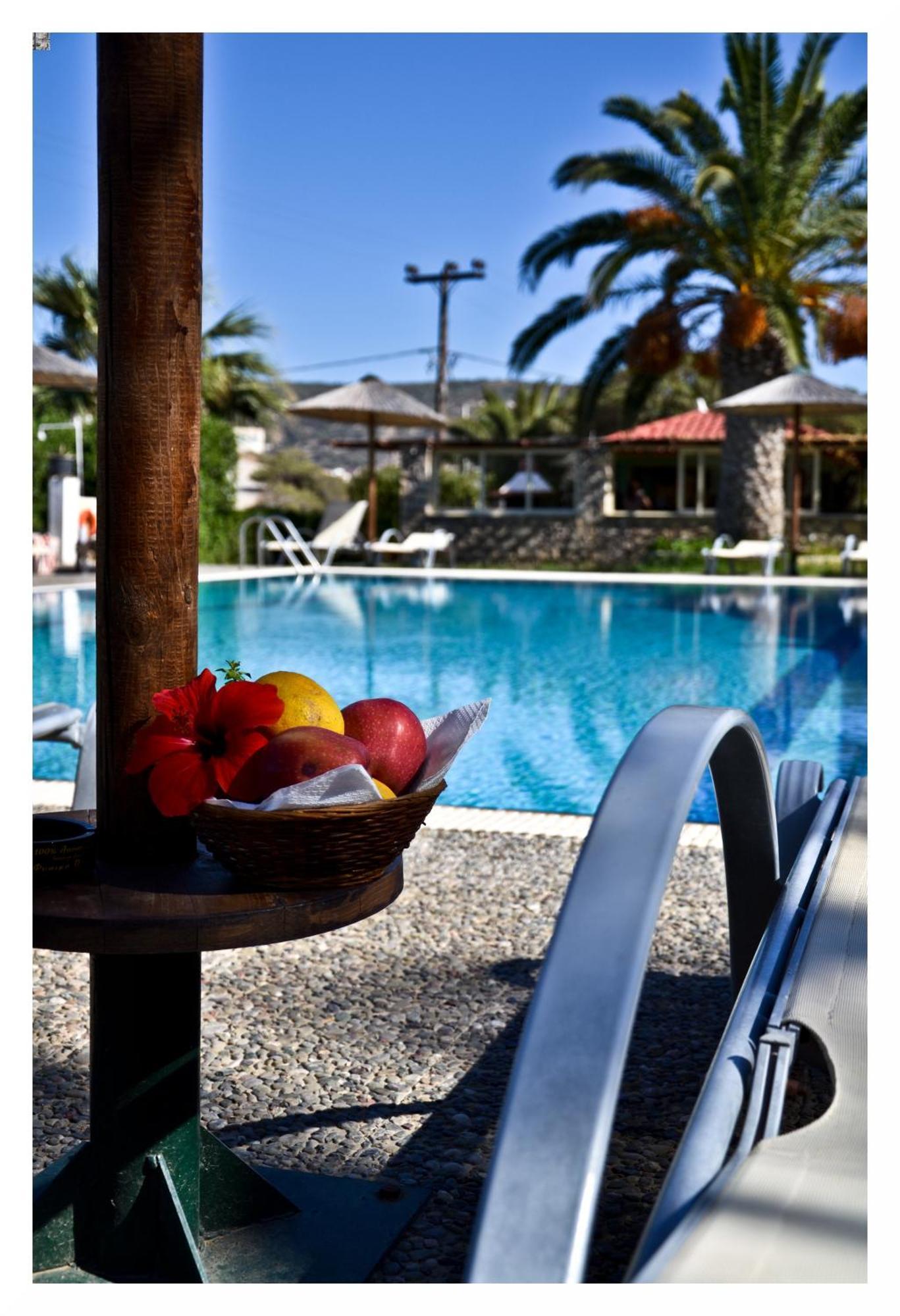 Alex (Adults Only) Hotel การ์ปาตอส ภายนอก รูปภาพ